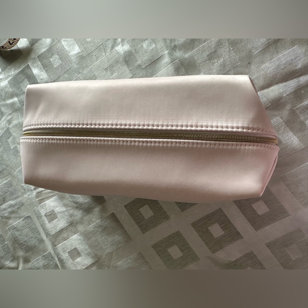 Coach cosmetic baby pink bag - Picture 4 of 11